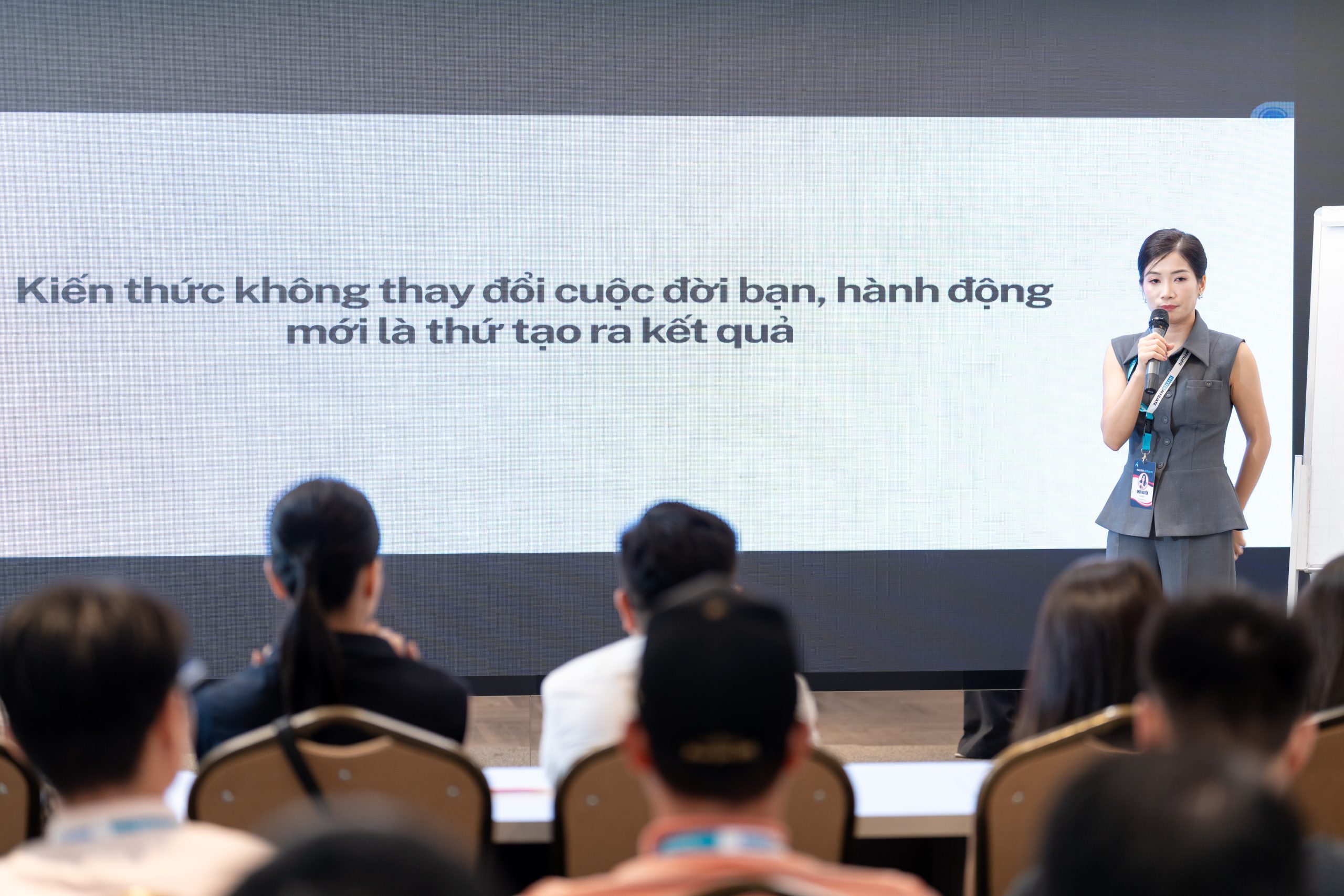 Bắt đầu hành trình